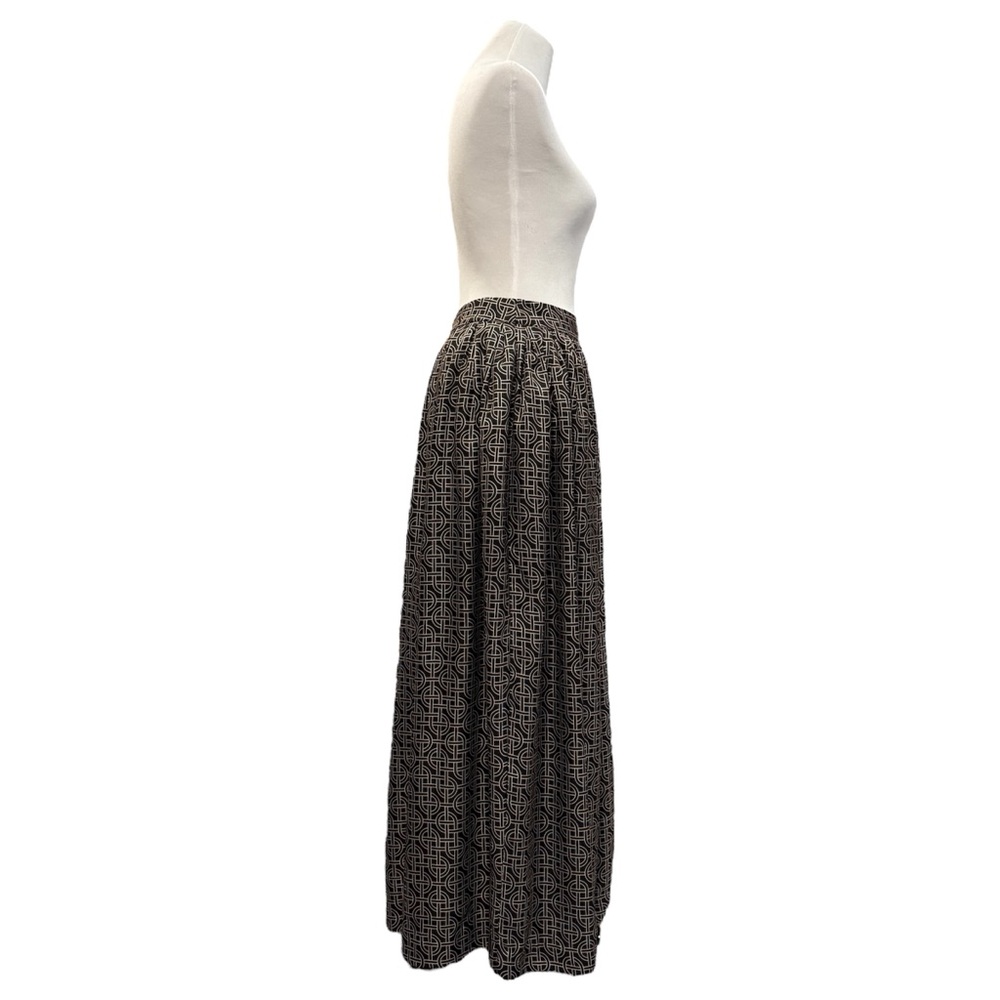 Elizabeth McKay Hong Kong Silk Maxi Skirt Black Gold Metro Print Women’s size 4 - Picture 6 of 12